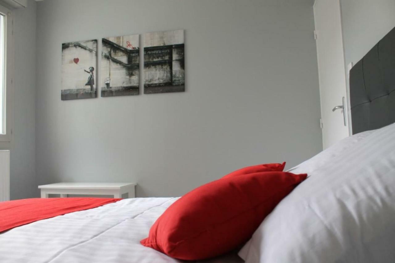 Le Petit Velotte - Un Cocon En Coeur De Ville Apartment Montbeliard Ngoại thất bức ảnh
