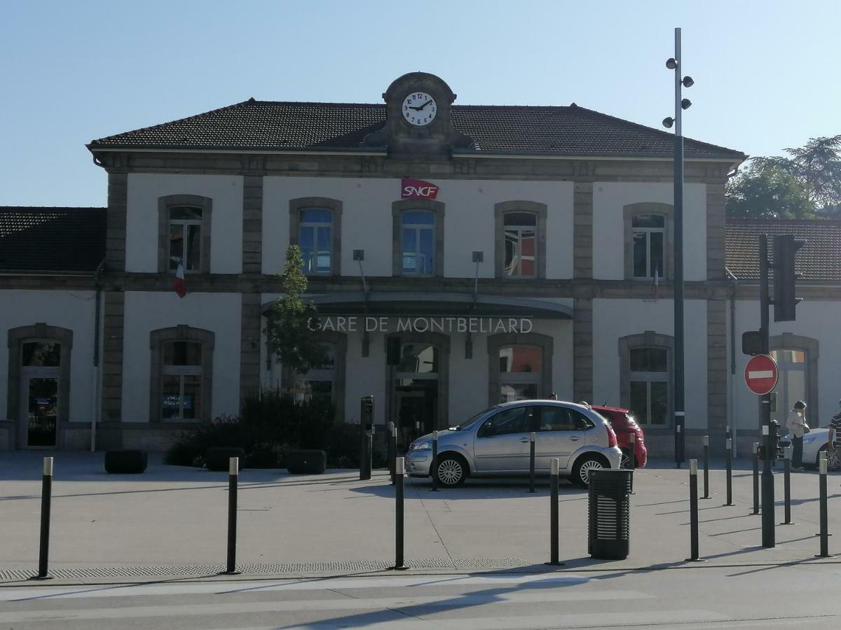 Le Petit Velotte - Un Cocon En Coeur De Ville Apartment Montbeliard Ngoại thất bức ảnh