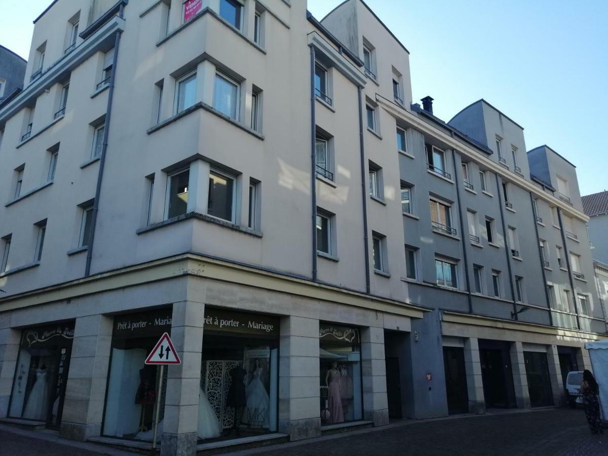Le Petit Velotte - Un Cocon En Coeur De Ville Apartment Montbeliard Ngoại thất bức ảnh